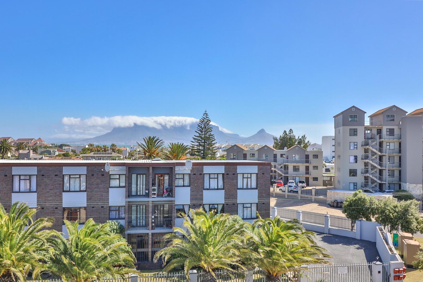 2 Bedroom Property for Sale in Waves Edge Western Cape